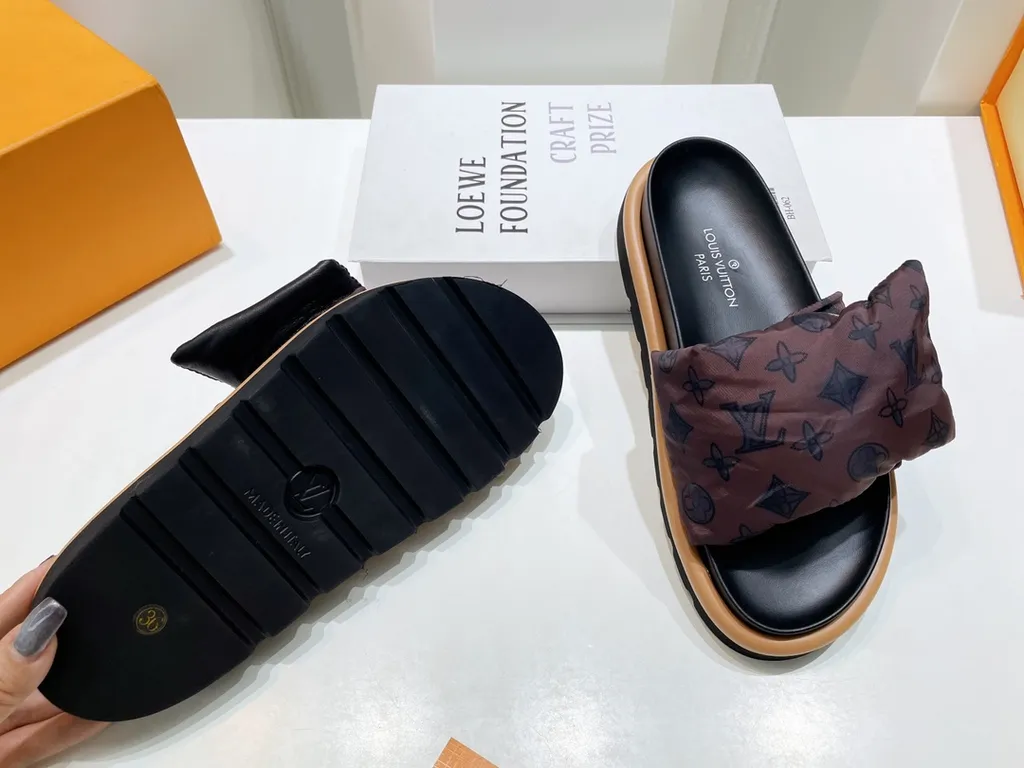 Louis Vuitton Shoe 